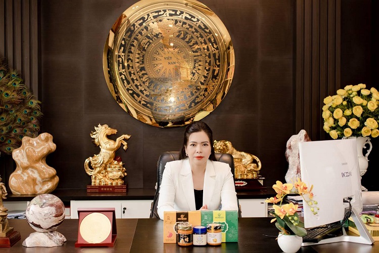 Chị Lê Thị Nga - Tổng Giám Đốc