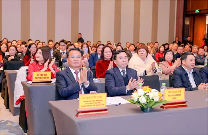 HONECO nhận giải thưởng Cờ thi đua của UBND tỉnh Vĩnh Phúc