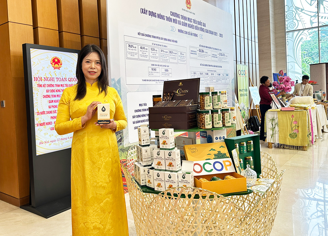 Gian hàng Mật ong Honeco